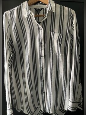 NWT Lucky Brand Sleek & Chic Button Up Blouse w/ Stripes size L